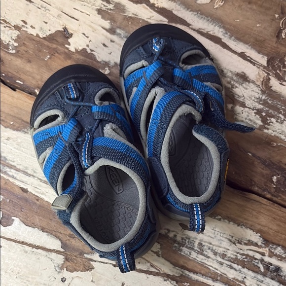 Keen Blue and Gray Outdoor Sandals with Protective Toe - Picture 1 of 10